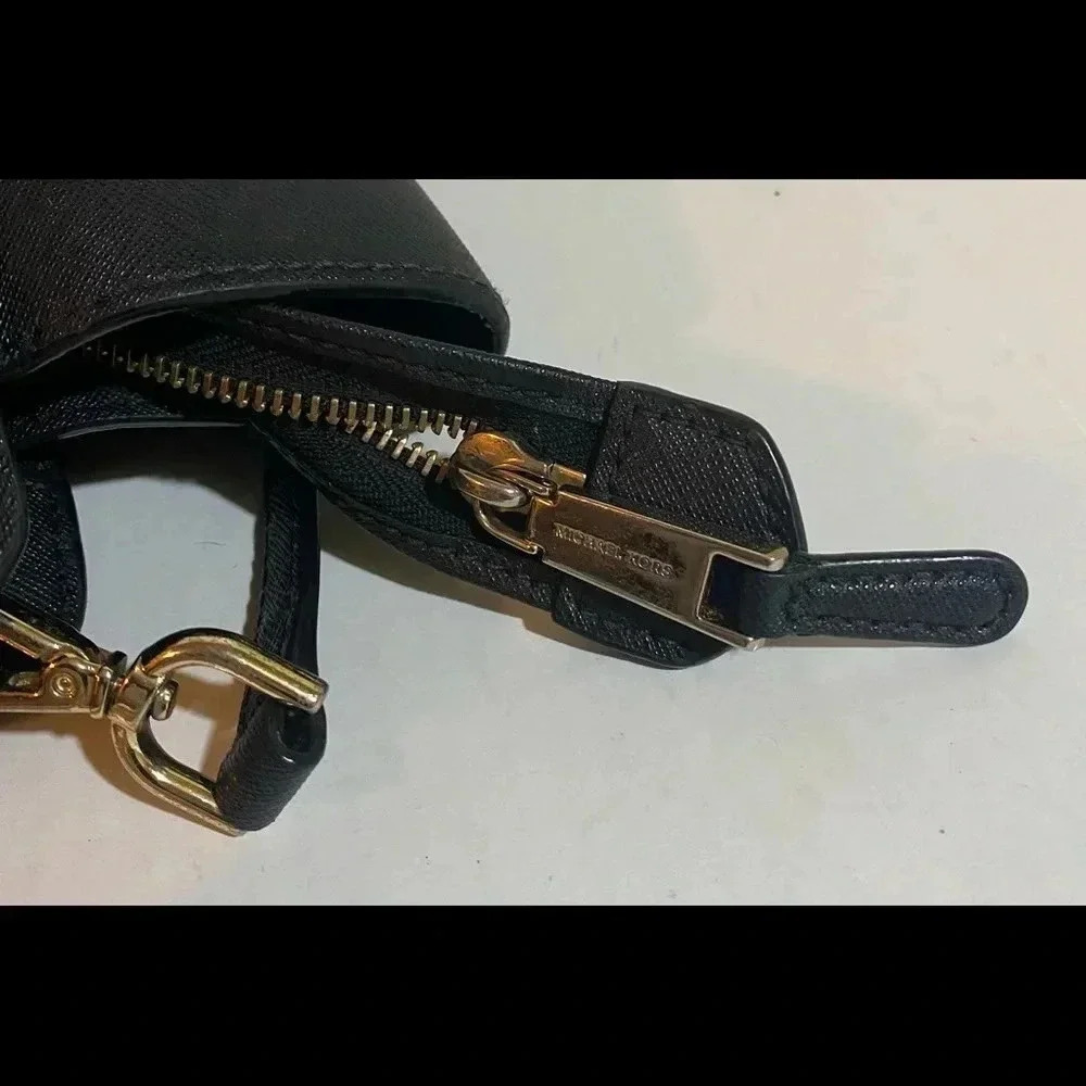 Michael kors Black saffiano leather satchel handbag - Picture 7 of 12